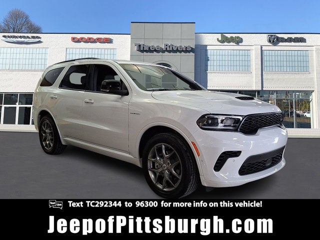 2026 Dodge Durango DURANGO GT PLUS AWD HEMI V8 in White Knuckle Clear-Coat Exterior Paint — front three-quarter view