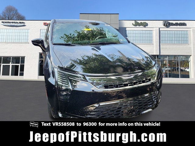 2027 Chrysler Pacifica PACIFICA SELECT AWD in Diamond Black Crystal Pearl-Coat Exterior Paint — front three-quarter view
