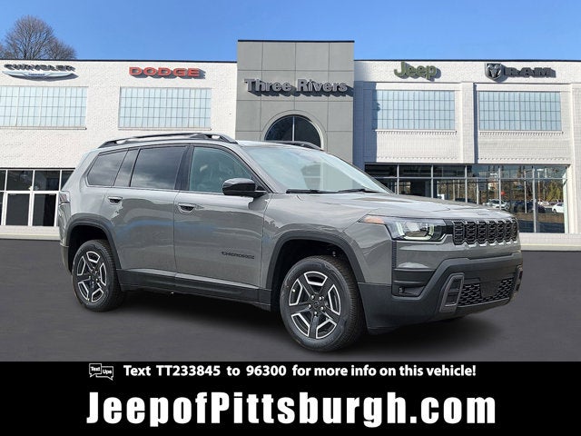2026 Jeep Cherokee CHEROKEE LIMITED 4X4 in Sting-Gray Clear-Coat Exterior Paint — front three-quarter view